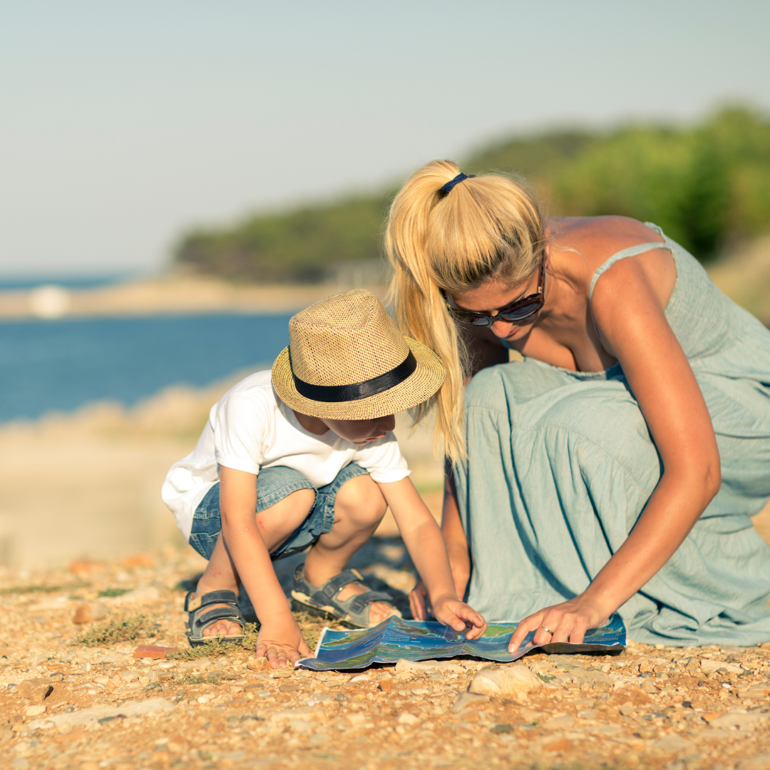 Pourquoi débuter sa garde d'enfants dès l'été